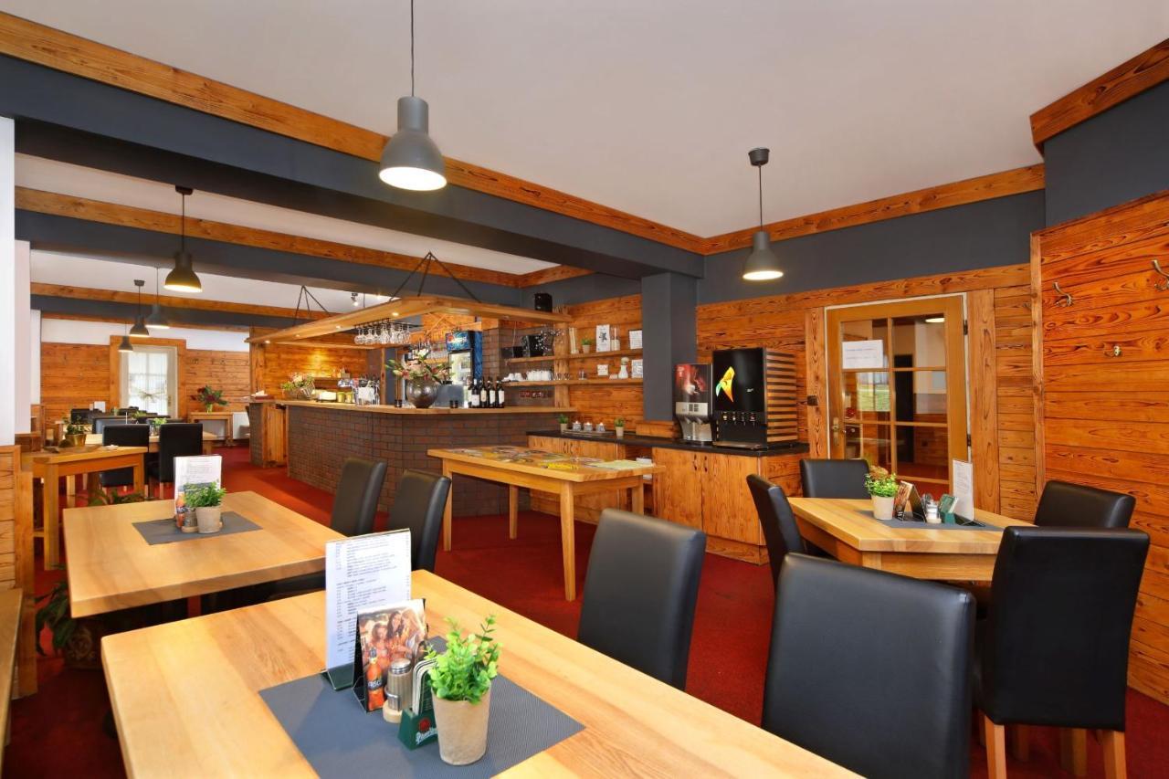 Hotel Hradec Spindleruv Mlyn Exterior foto