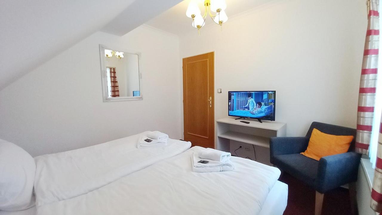 Hotel Hradec Spindleruv Mlyn Exterior foto