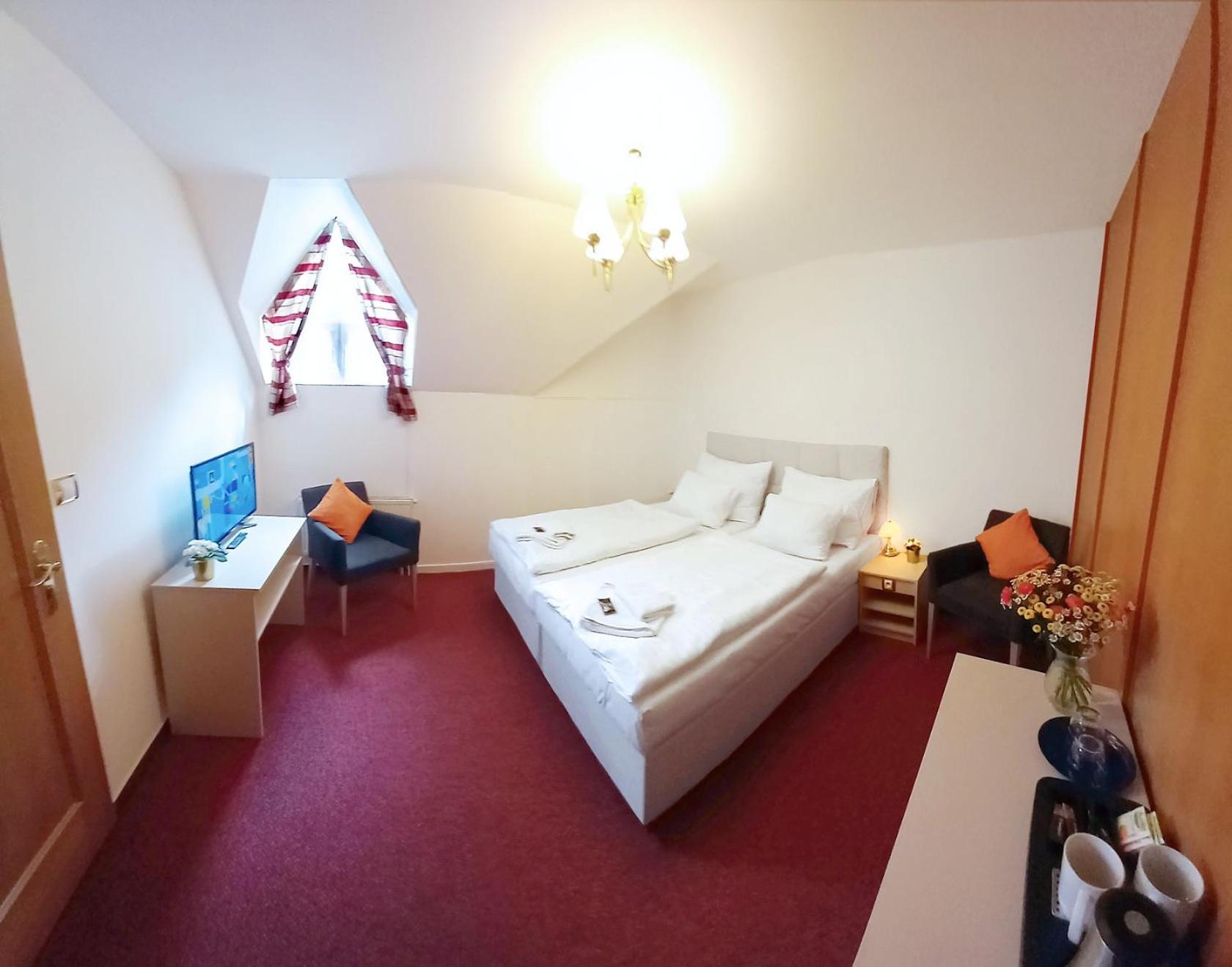 Hotel Hradec Spindleruv Mlyn Exterior foto