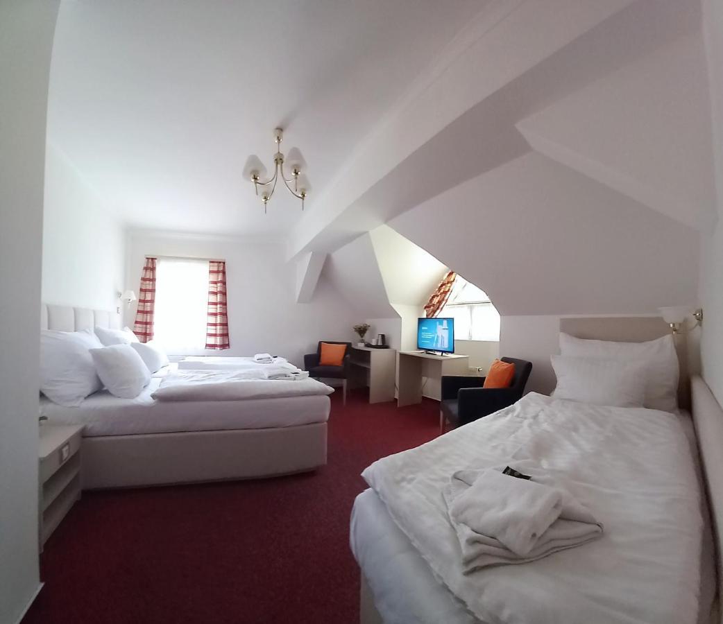 Hotel Hradec Spindleruv Mlyn Exterior foto