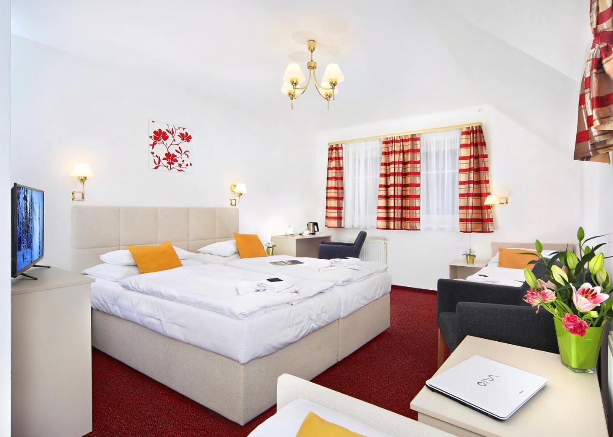 Hotel Hradec Spindleruv Mlyn Exterior foto