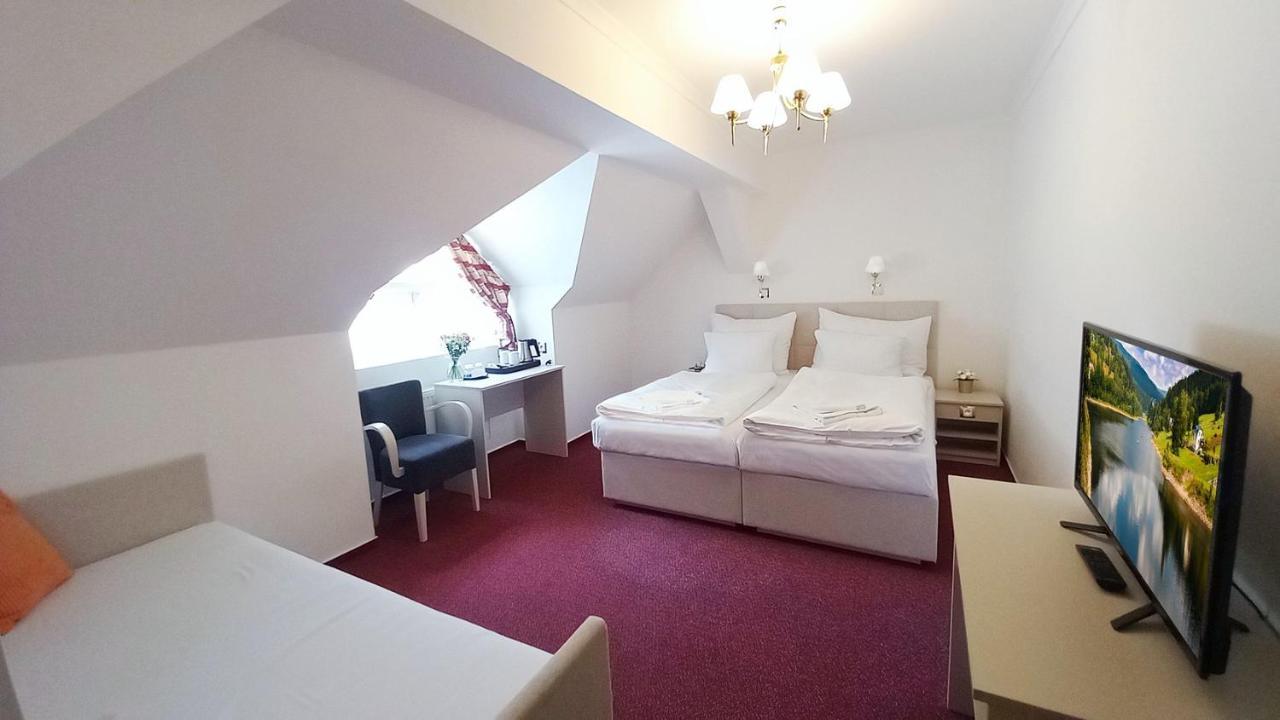 Hotel Hradec Spindleruv Mlyn Exterior foto