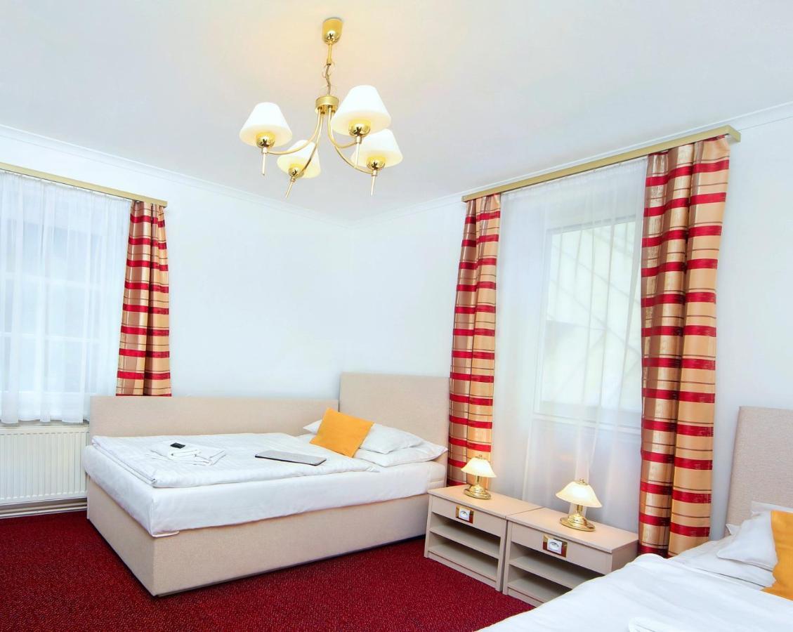 Hotel Hradec Spindleruv Mlyn Exterior foto