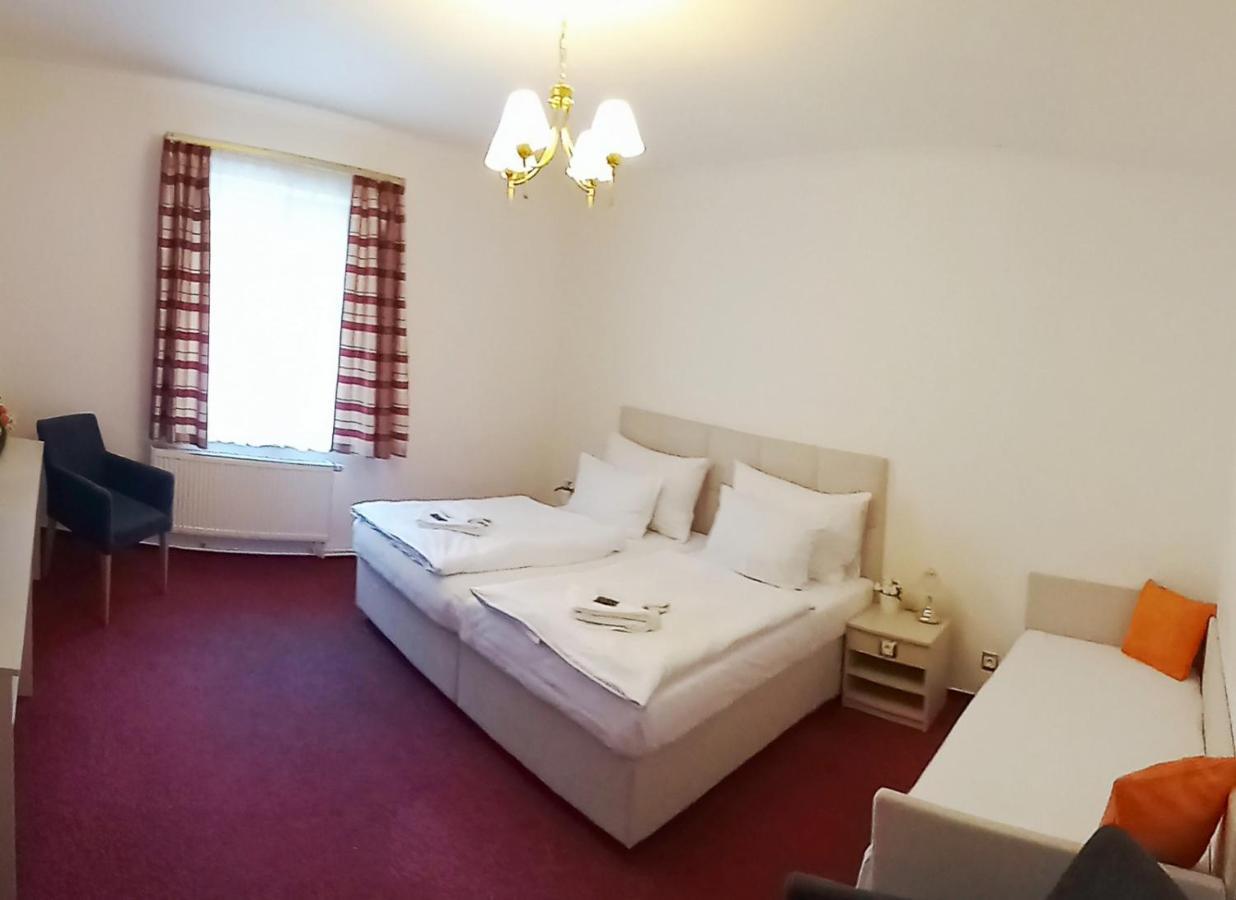 Hotel Hradec Spindleruv Mlyn Exterior foto