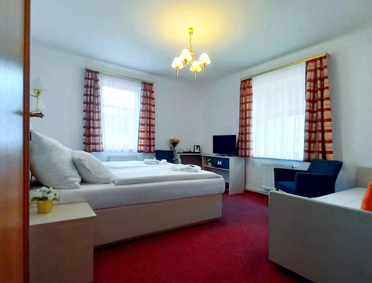 Hotel Hradec Spindleruv Mlyn Exterior foto