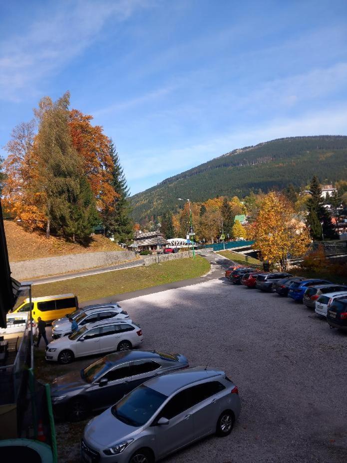 Hotel Hradec Spindleruv Mlyn Exterior foto